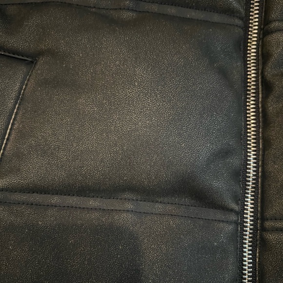 Zara cropped faux leather vest - Picture 2 of 5